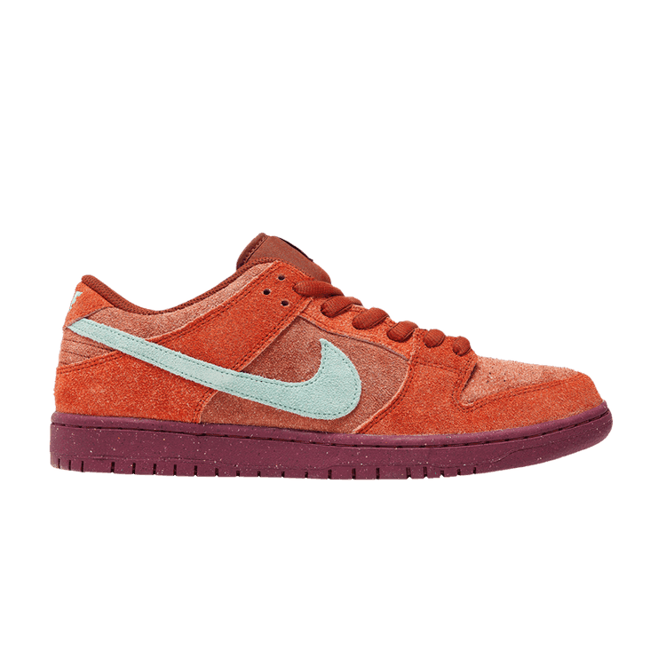 Dunk Low SB 'Mystic Red' Sneaker Release and Raffle Info