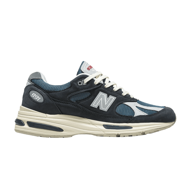 991v2 Made in England 'Vintage Sport Pack - Navy' Sneaker Release and Raffle Info